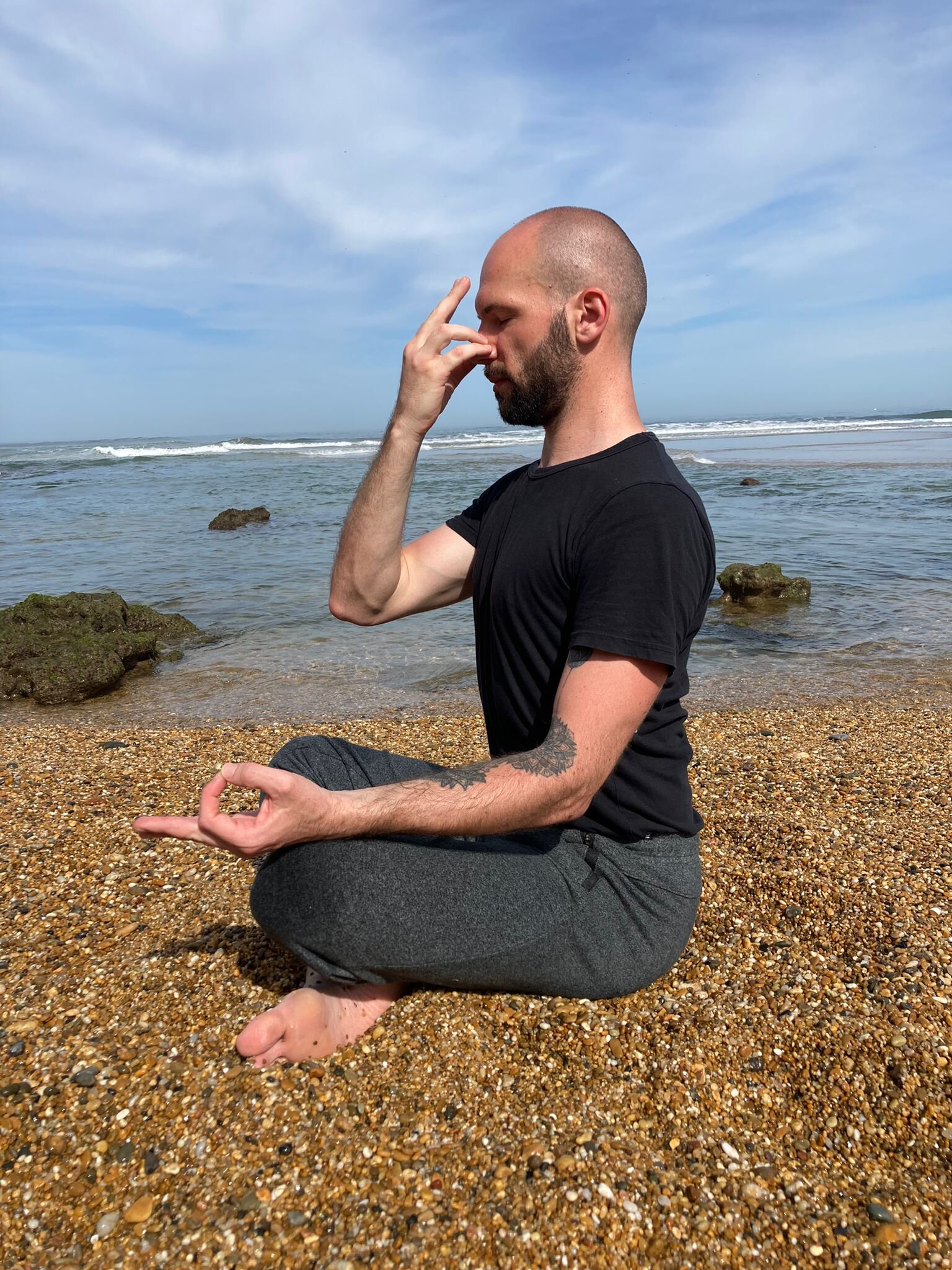 Stages et ateliers Yoga à Bordeaux, Cours de yoga à Bordeaux avec Yoga Vivien